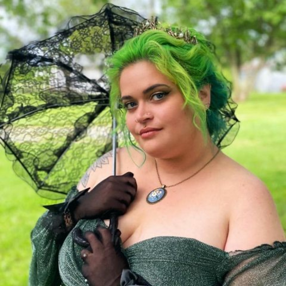 Meet your Posher, Katie